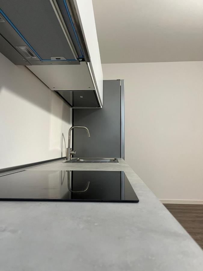 Modern Apartment - Centro Padova Bagian luar foto